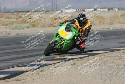 media/Sep-20-2025-Race Pace (Sat) [[d4e1b33f4d]]/Non Verified/Turn 4 Inside (8am)/